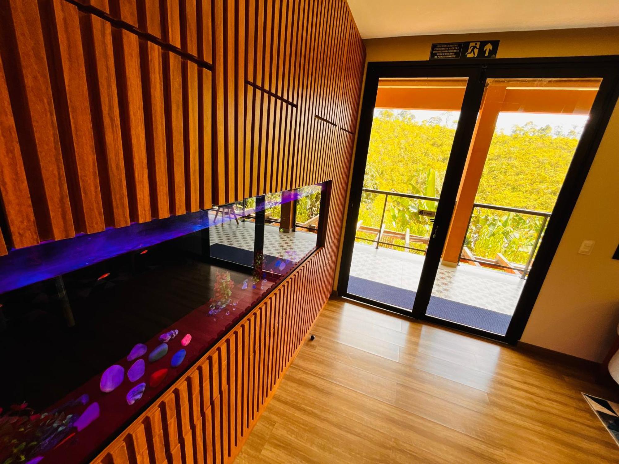 Pousada Boutique Raio De Luz โอว์โรเปรโต ภายนอก รูปภาพ