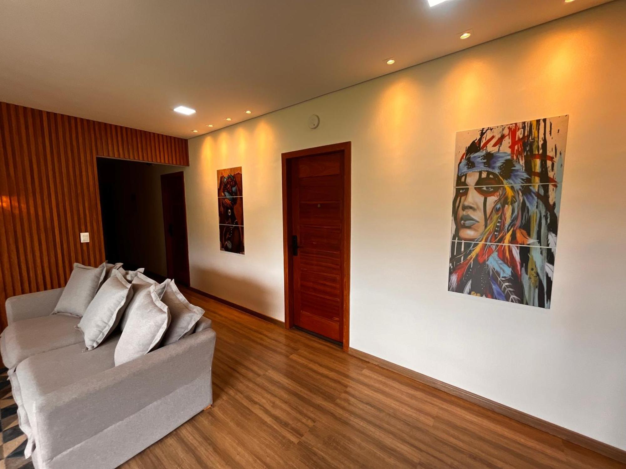 Pousada Boutique Raio De Luz โอว์โรเปรโต ภายนอก รูปภาพ