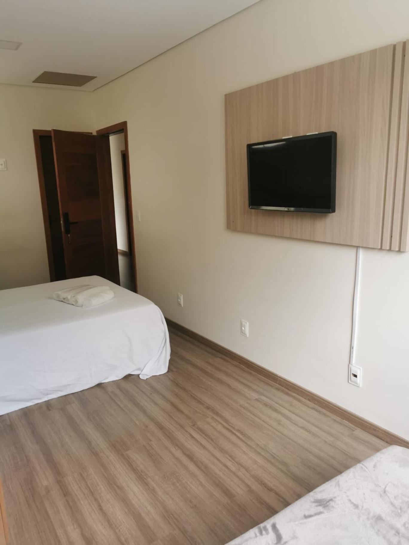 Pousada Boutique Raio De Luz โอว์โรเปรโต ภายนอก รูปภาพ